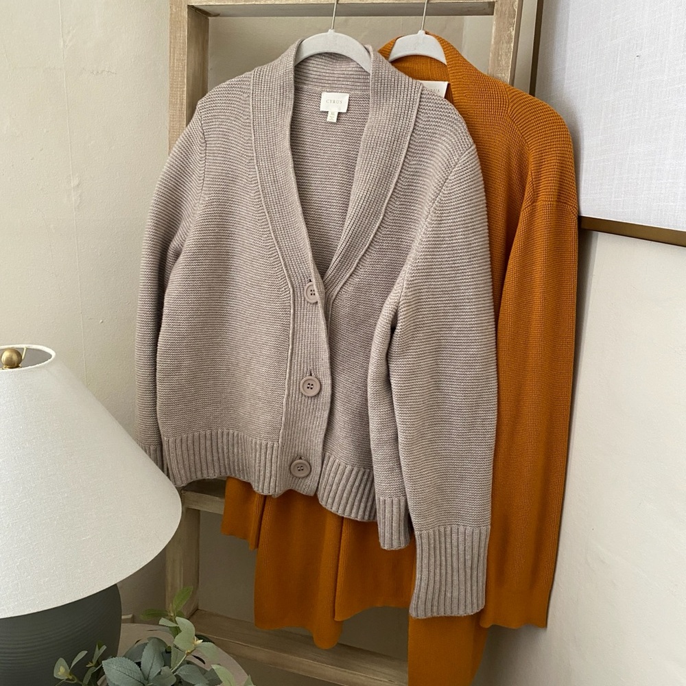 CYRUS Sweater Bundle (set of 2)